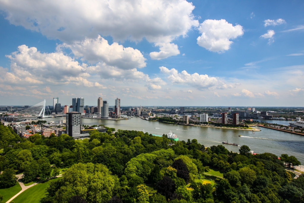 INISI is een Rotterdamse IT dienstverlener